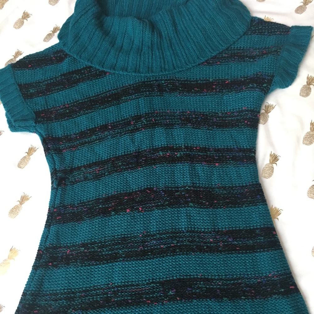 Girls sweater top